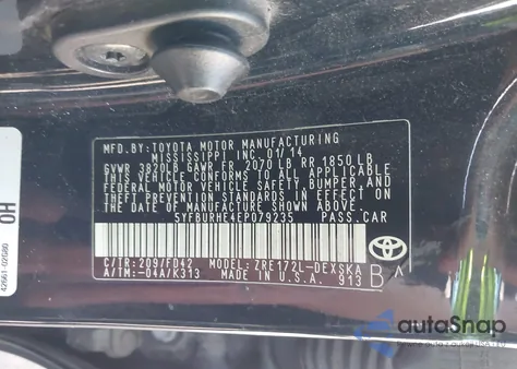 2014 Toyota Corolla S Plus z USA, uszkodzony, nr VIN 5YFBURHE4EP079235